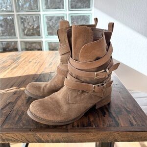 Gianni Bini Tan Suede Leather Western Cowboy Combat Moto Boots 8.5 M